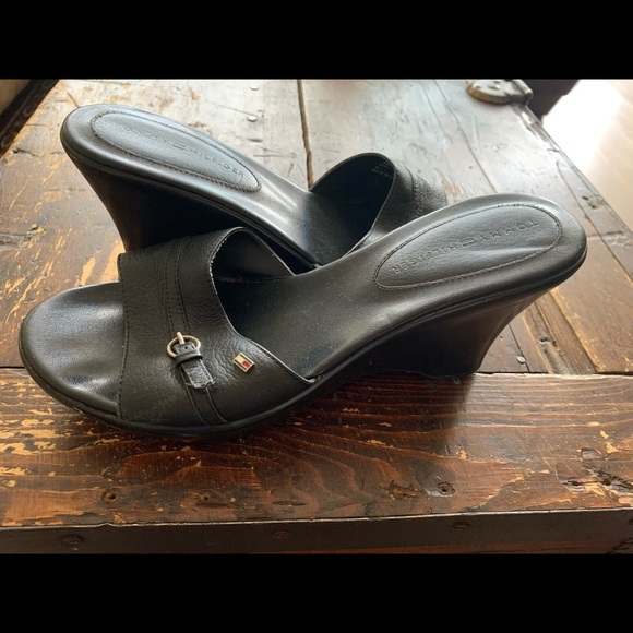 Tommy Hilfiger heeled sandals - Picture 2 of 4